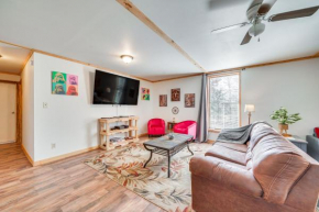 Near Hiking and ATV Trails Spacious Cabin in Mena!